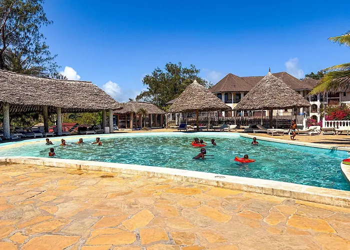 4 star hotel: Lily Palm Resort