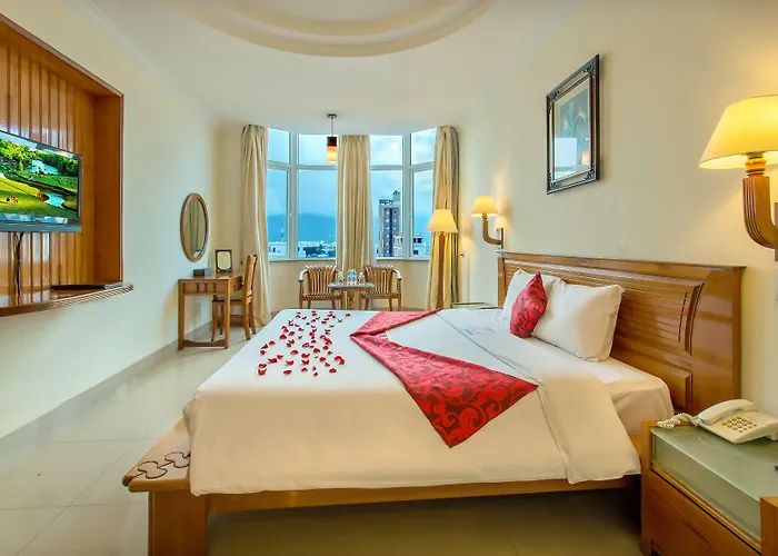 Cheap hotels Golden Sea