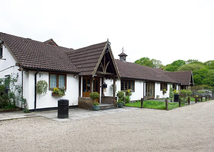 Little Foxes Hotel & Gatwick Airport Parking