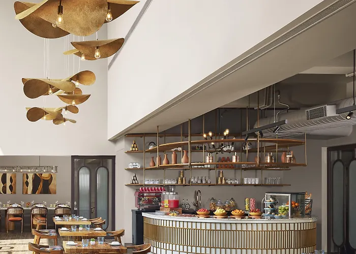 Hotel near College: Hyatt Centric Ballygunge Kolkata