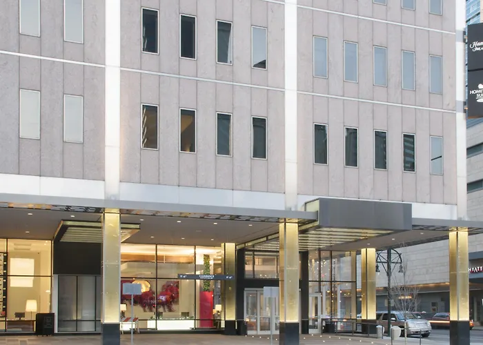 Hotel with pool: Hampton Inn & Suites Denver Downtown Convention Center