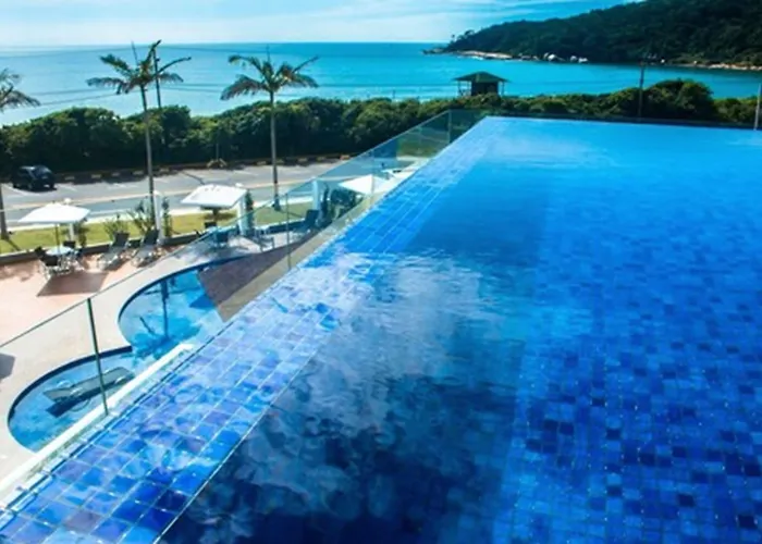Hotel com jacuzzi: Reserva Praia Hotel