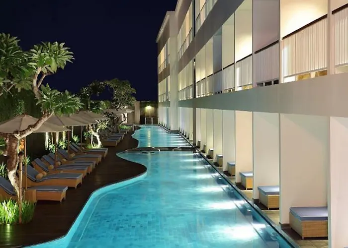 Family Hotel: Ossotel Legian