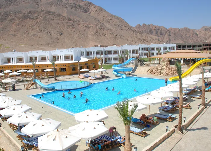 Hotel with view: Happy Life Village Dahab