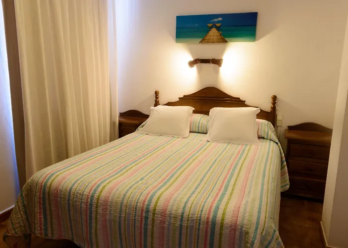 Pension Guide Hostal La Isla