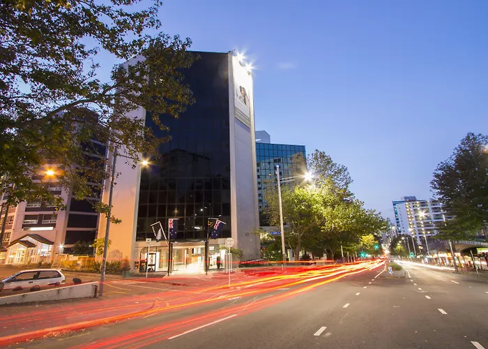 Vr Queen Street & Suites