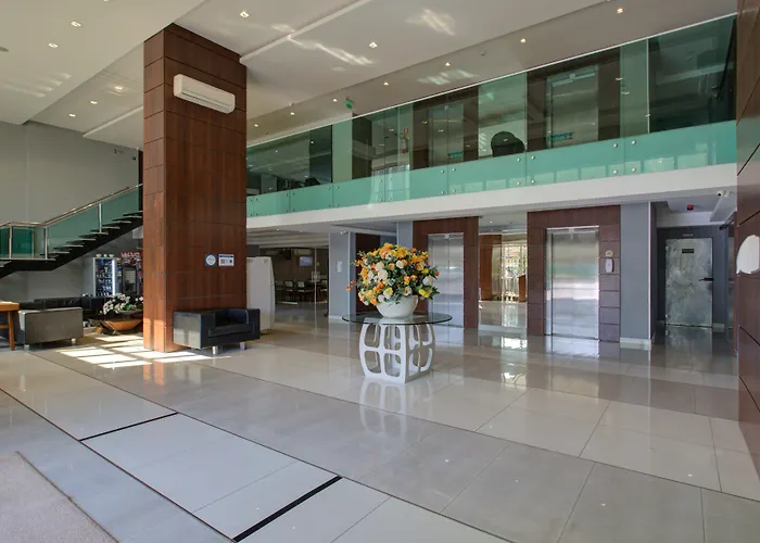  Viale Tower