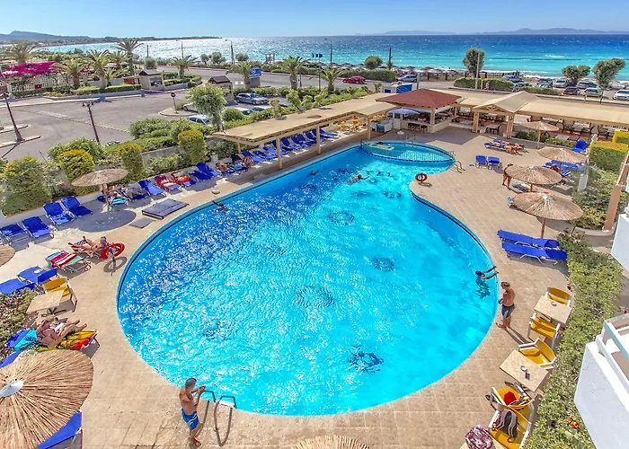 Hotel with view: Lito Hotel