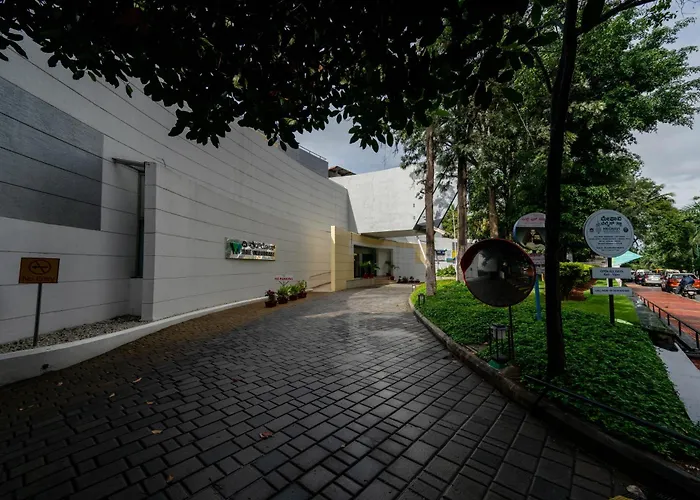 Ping pong hotels Woodrose
