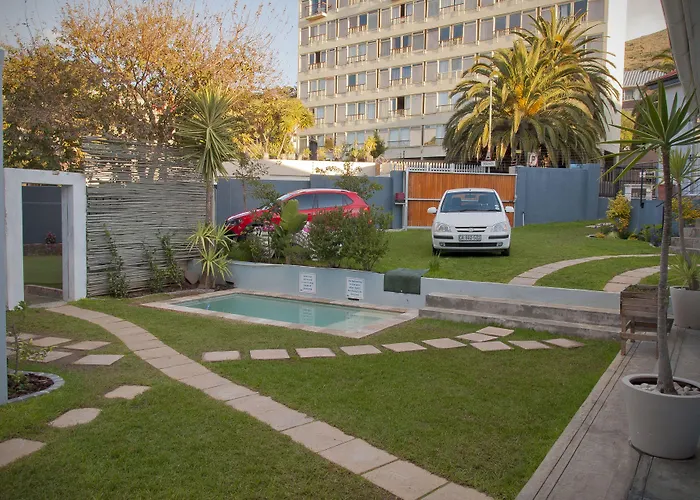 Hotel near College: Atlantic Point Backpackers