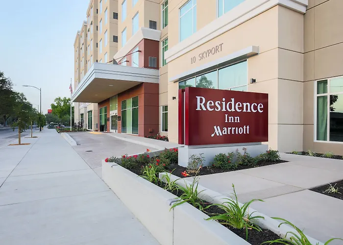 Residence Inn By Marriott Airport