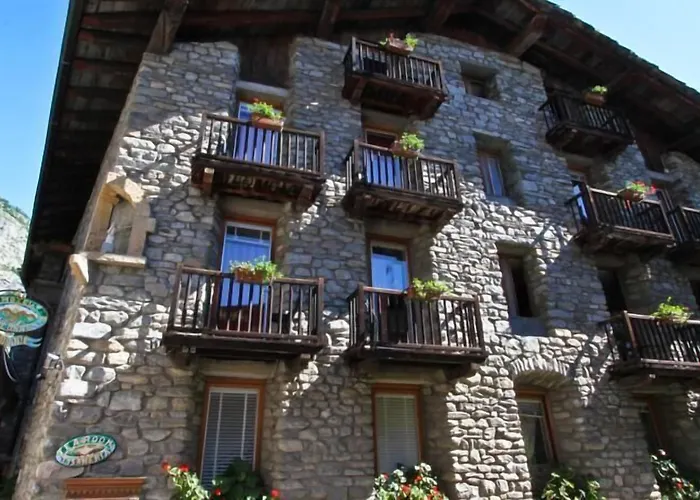 Hotel 3 stelle: Hotel Dolonne