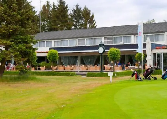 Resort: Hotel Laurabos