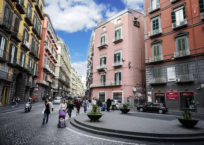 Le 4 Stagioni Napoli Centro