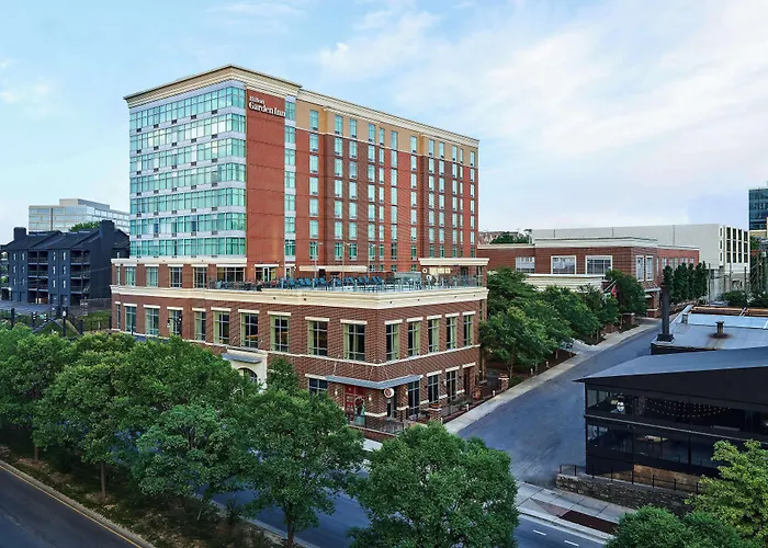 Hilton Garden Inn Downtown Convention Center