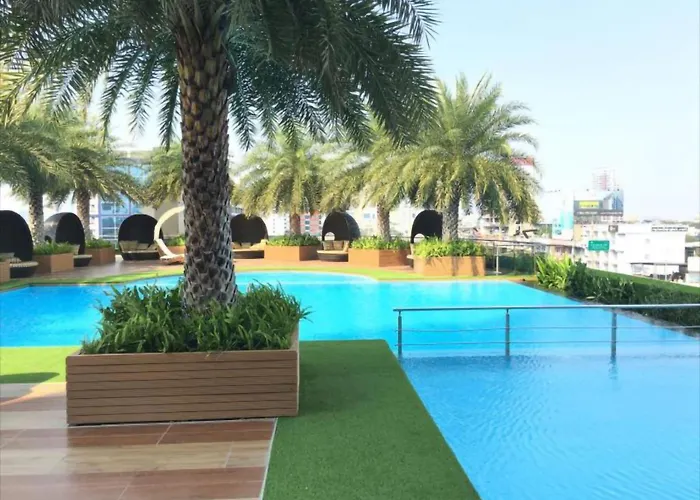 Hotel near College: The Bazaar Hotel Bangkok - Mrt Lat Phrao Ratchadapisek