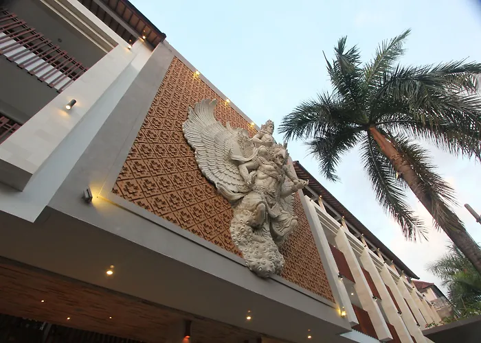 Luxury hotel only: Grand La Walon Hotel