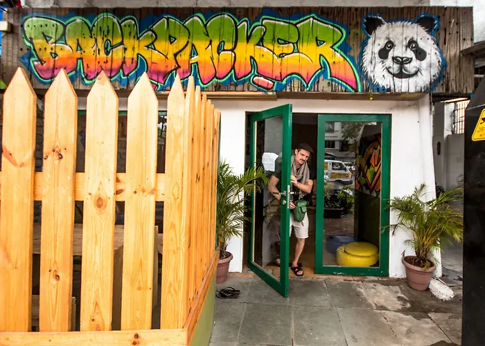 The Hostels Backpackers Villa Mumbai