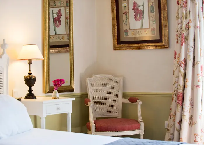 Hôtel bon marché: France Louvre