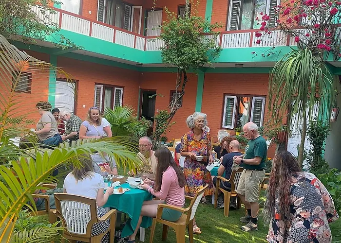 New Pokhara Lodge - Pokhara Lakeside