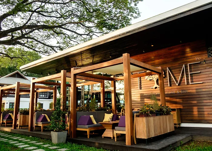 Na Nirand Romantic Boutique