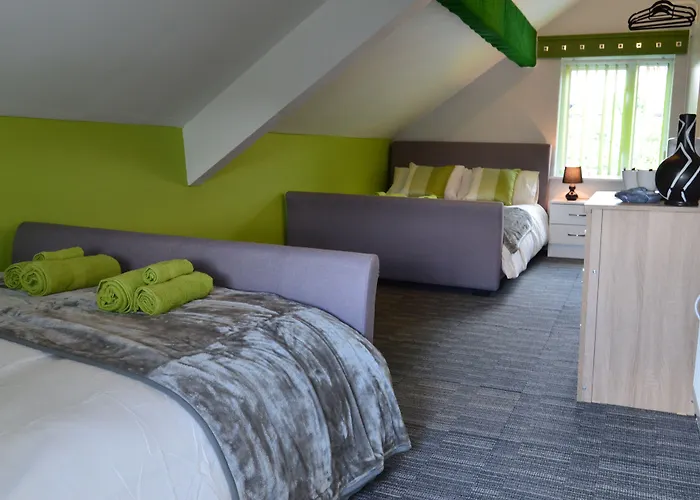 Cheap hotels Old Trafford Guest House