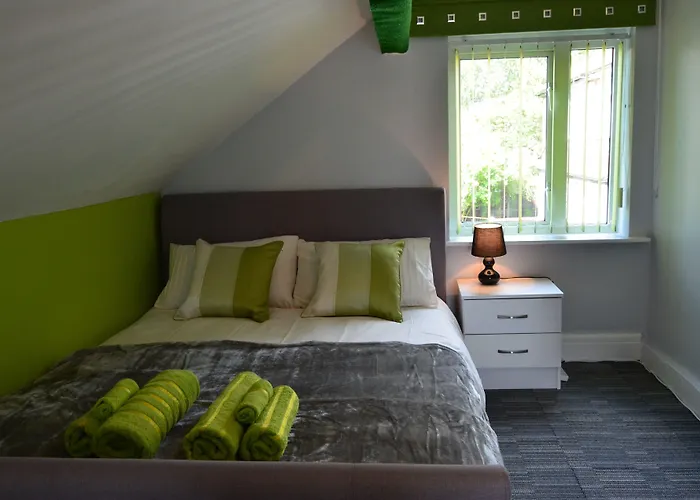 Cheap hotels Old Trafford Guest House