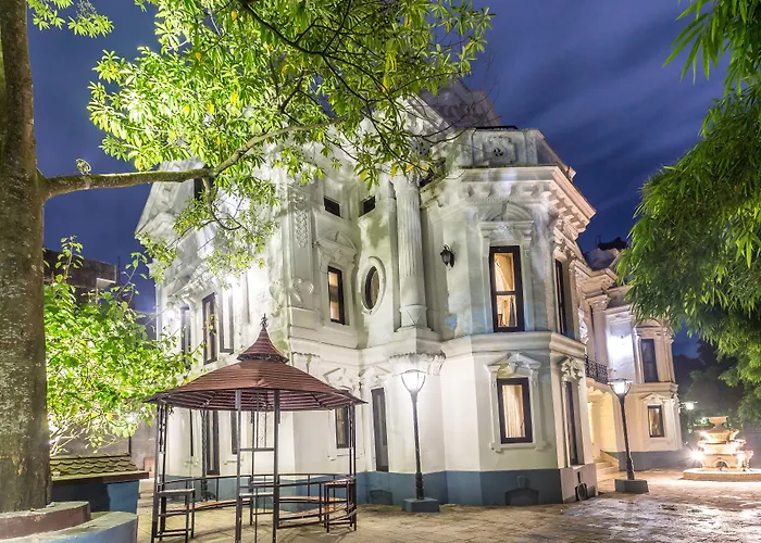 Ping Pong hotel: Royal Empire Boutique Hotel