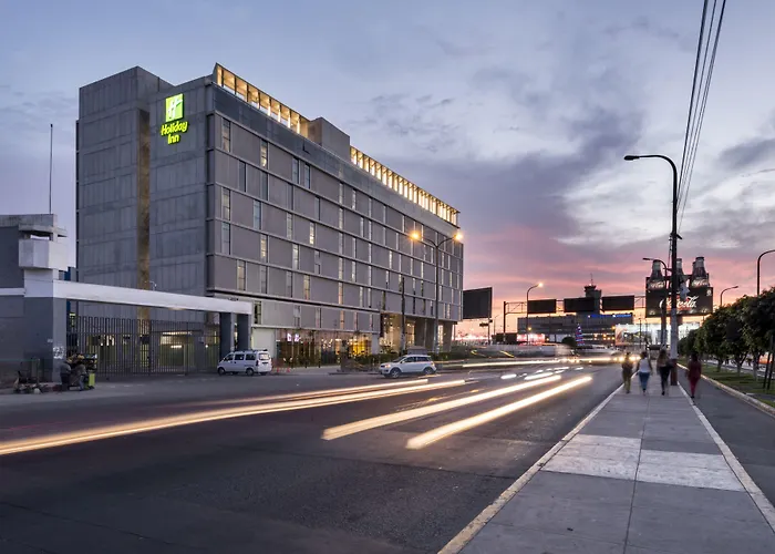 Pet Friendly hotel: Holiday Inn - Lima Airport By Ihg