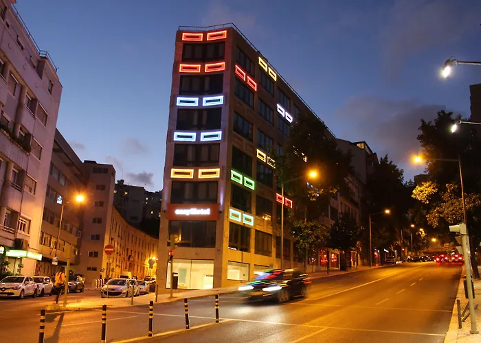 Cheap hotel: Easyhotel Lisbon