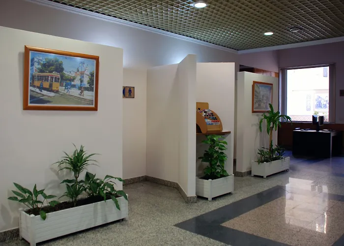 Hôtel bon marché: Hotel Anjos