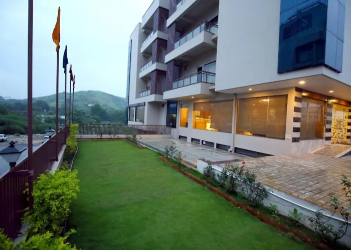 Hotel: Tulip Le Grand