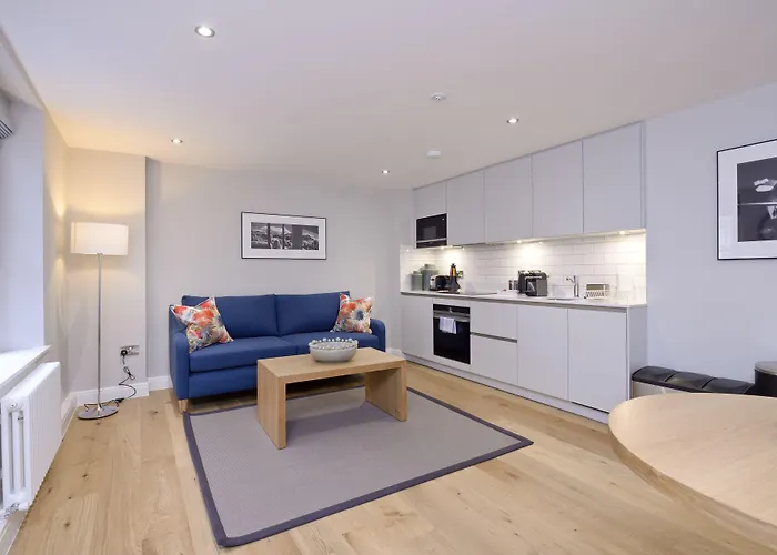 Vacation rental: Destiny Scotland New Town Apartments