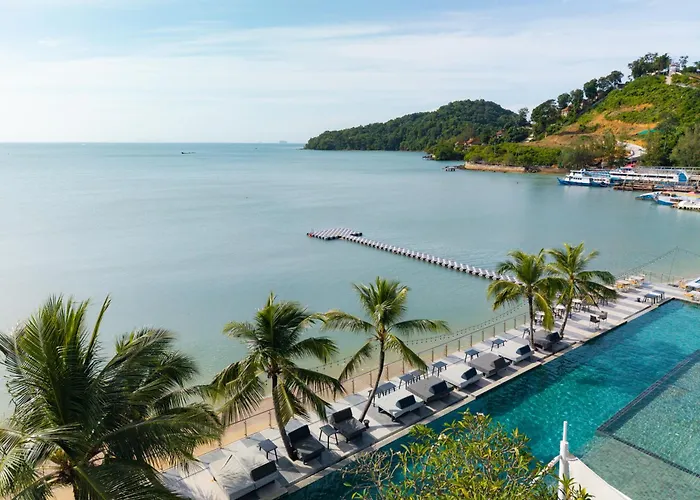 Hotel Tide Phuket Beachfront