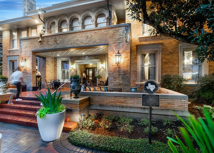 La Colombe D'Or Hotel