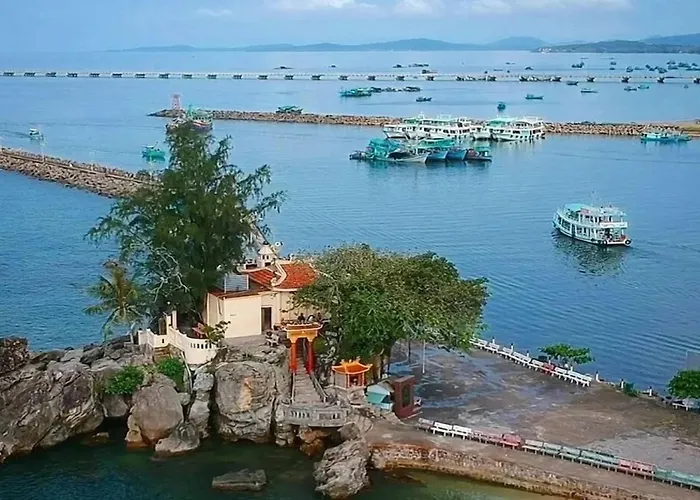 Duong Dong
