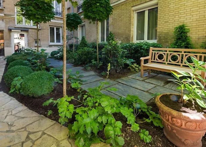 Resort: Hotel Magellan