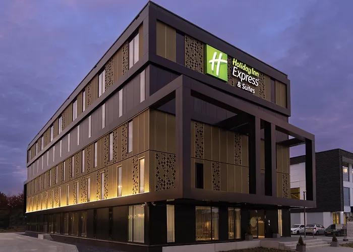  Holiday Inn Express & Suites - Deventer By Ihg