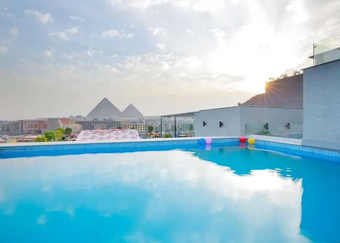 Pyramid Front