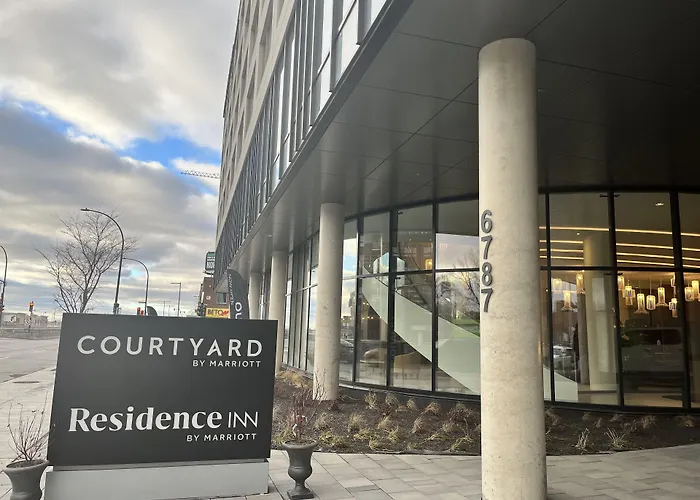 Hotels Close to Airport Courtyard Montreal Midtown
