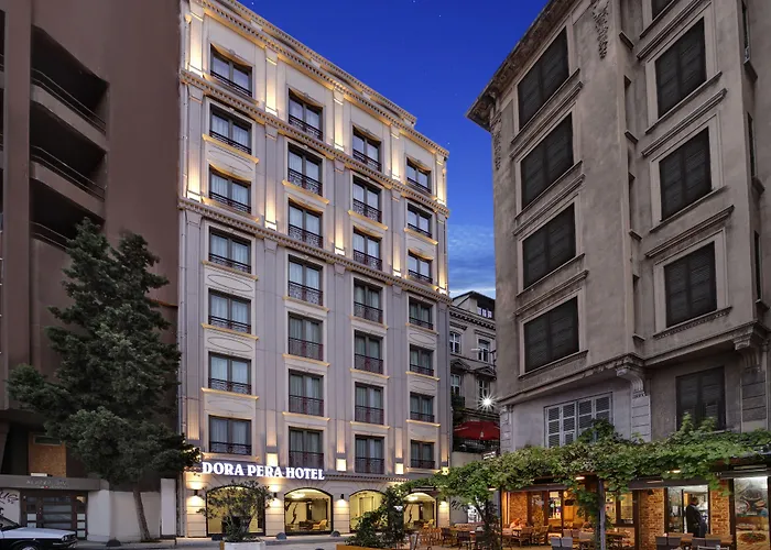 Dora Pera Hotel