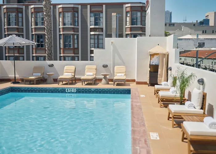 Hotels with pool Soma House