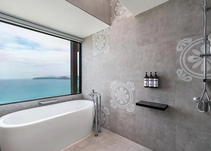 Luxury hotel only: Hyatt Regency Phuket Resort