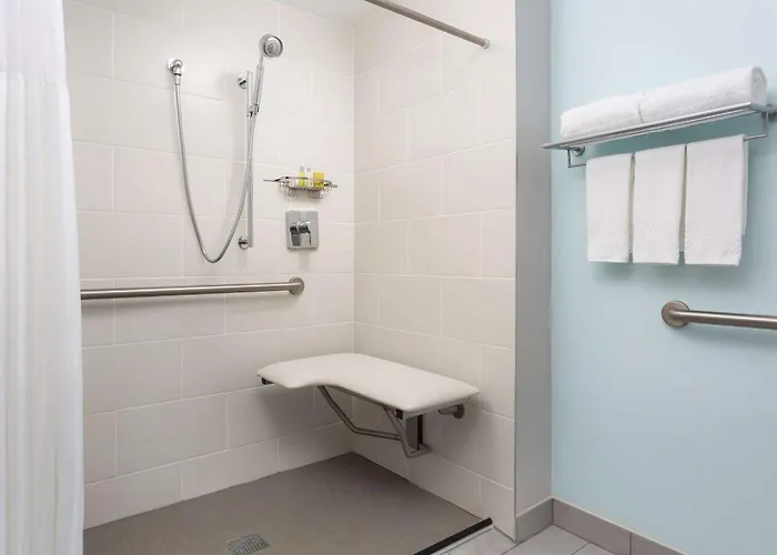 Hôtel Jacuzzi: The Gates Hotel South Beach