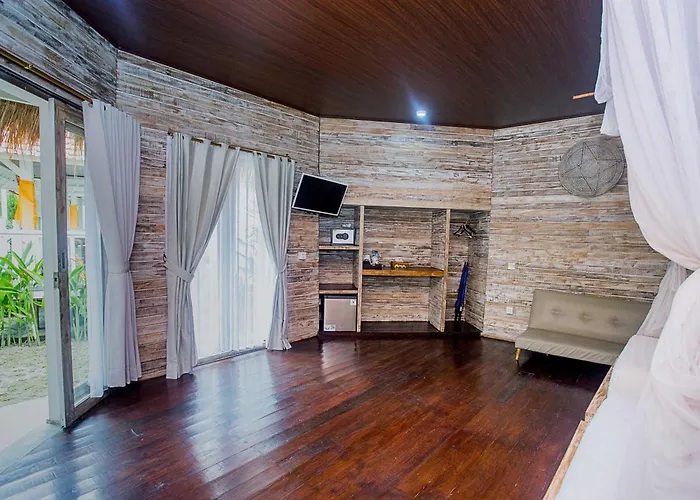 Family Hotel: Sanghyang Bay Villas