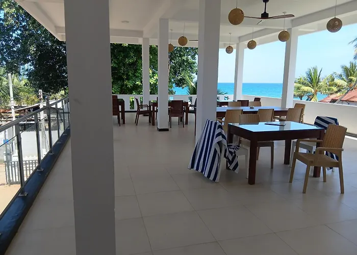 Hotel: Blue Wings Beach Hotel