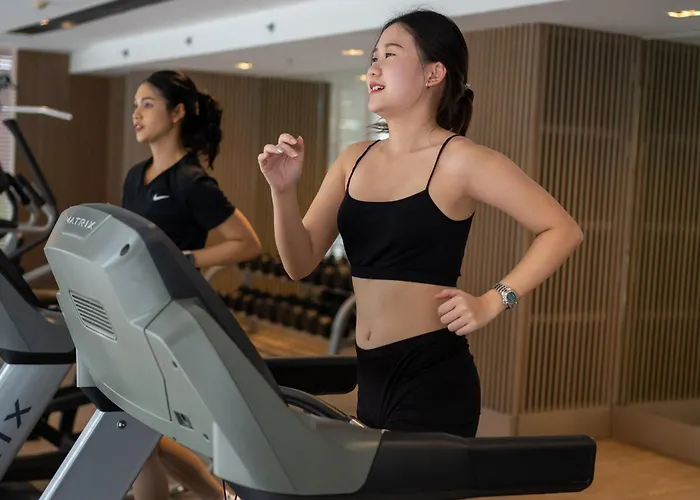 The Park Nine Hotel Suvarnabhumi - Free Bkk Airport Shuttle