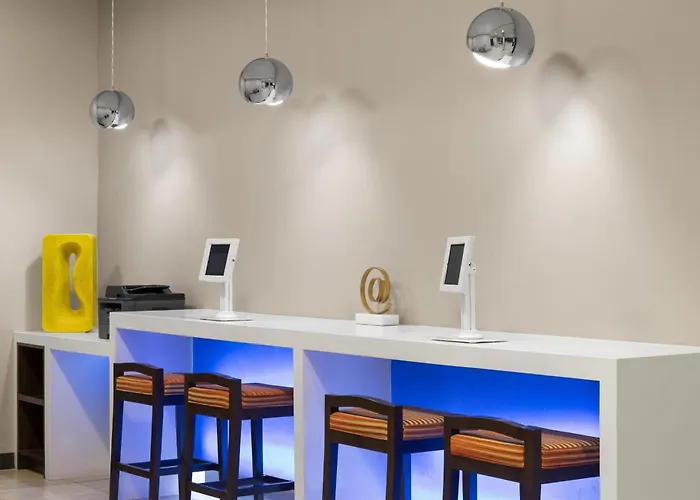 Glo Best Western Airport