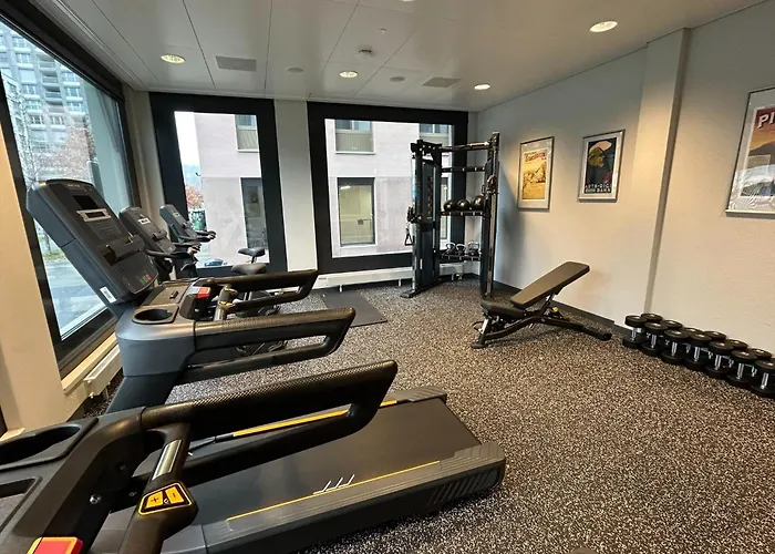 Hotel near College: Holiday Inn Express - Luzern - Kriens By Ihg