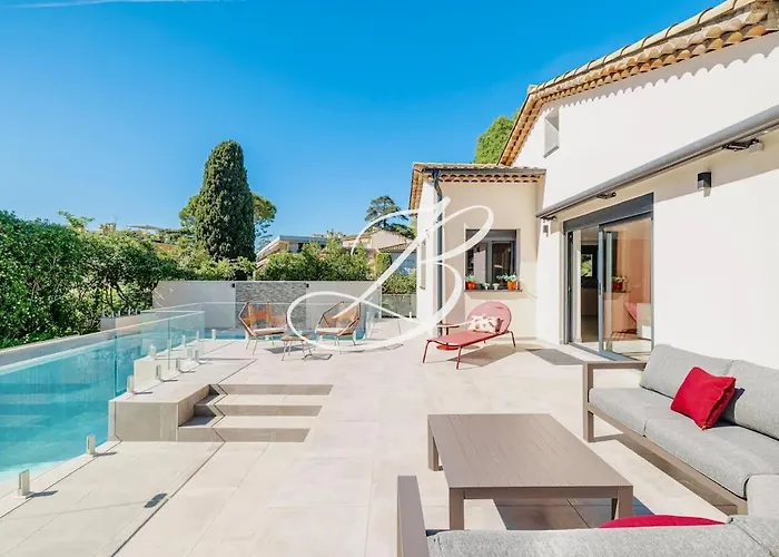 Da Laura - Cannes Centre Piscine
